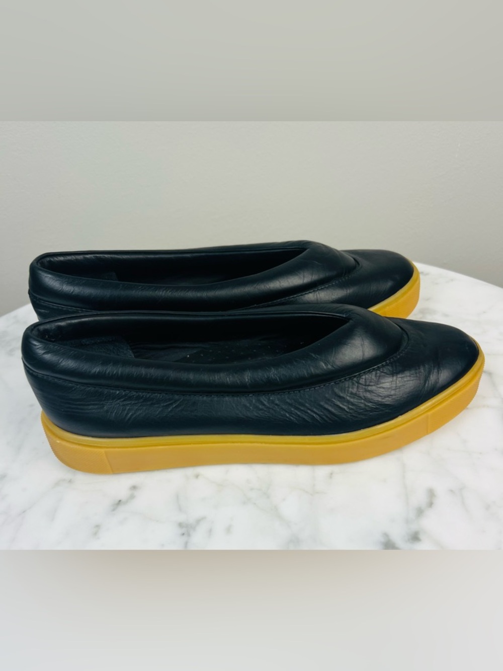 Beklina Margo Sneaker Flats – Black Leather with Gum Sole – Size 10 - Picture 4 of 14